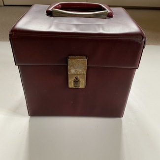 Vintage 7" box