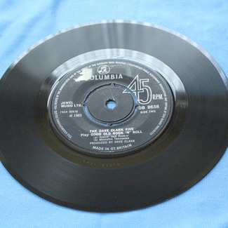The Dave Clark Five Play Good Old Rock 'N' Roll