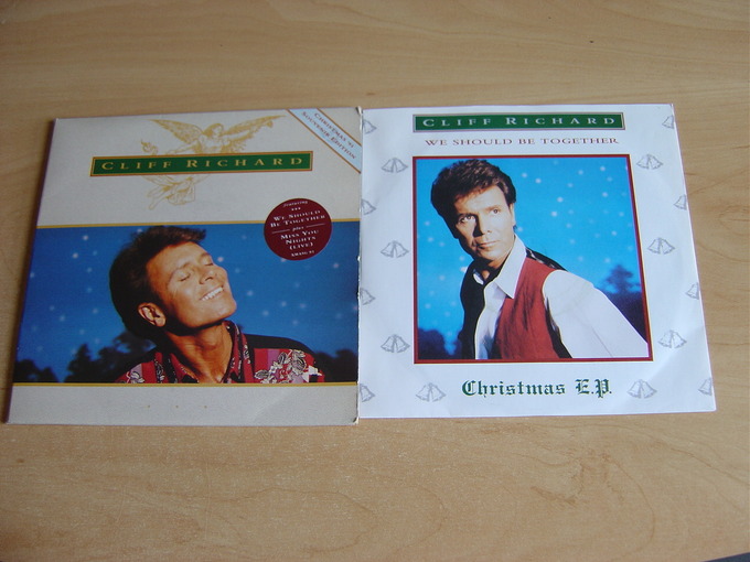 We Should Be Together: Christmas E.P.