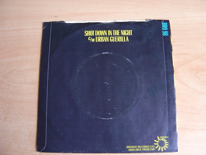 Live - Shot Down In The Night