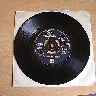 Goodnight Tonight by Wings