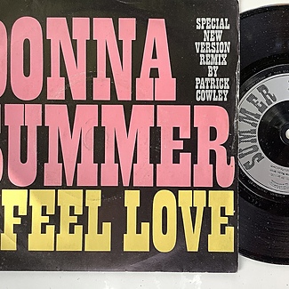 I Feel Love / Love To Love You