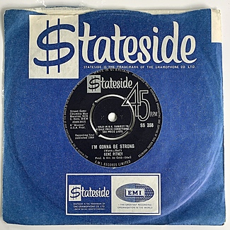 I’M Gonna Be Strong / Aladdin’s Lamp