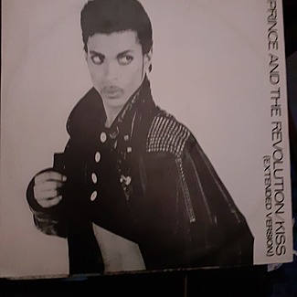 Kiss (Extended Version)