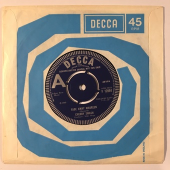 Fade Away Maureen / Green Plant by Cherry Smash