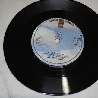 RUN RUN RUN by Jo Jo Gunne