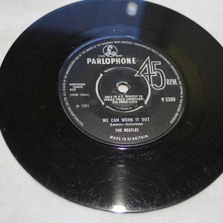 I WANT TO HOLD YOUR HAND by The Beatles