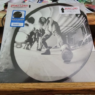 Rearviewmirror by Ear