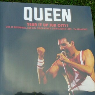 TEAR UP SUN CITY OCT 1984 RADIO BROADCAST by Queen